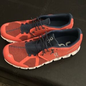 Cloud 5 women's shoes by On Running worn one time size 11